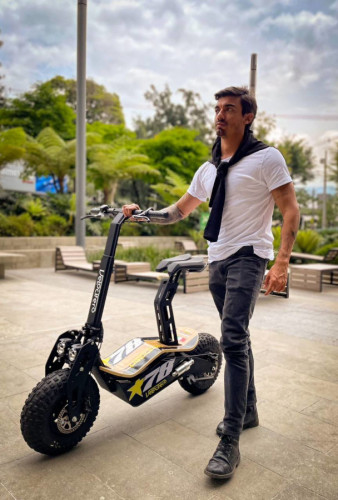 Электросамокат VeloCifero MAD 2000W в Ростове